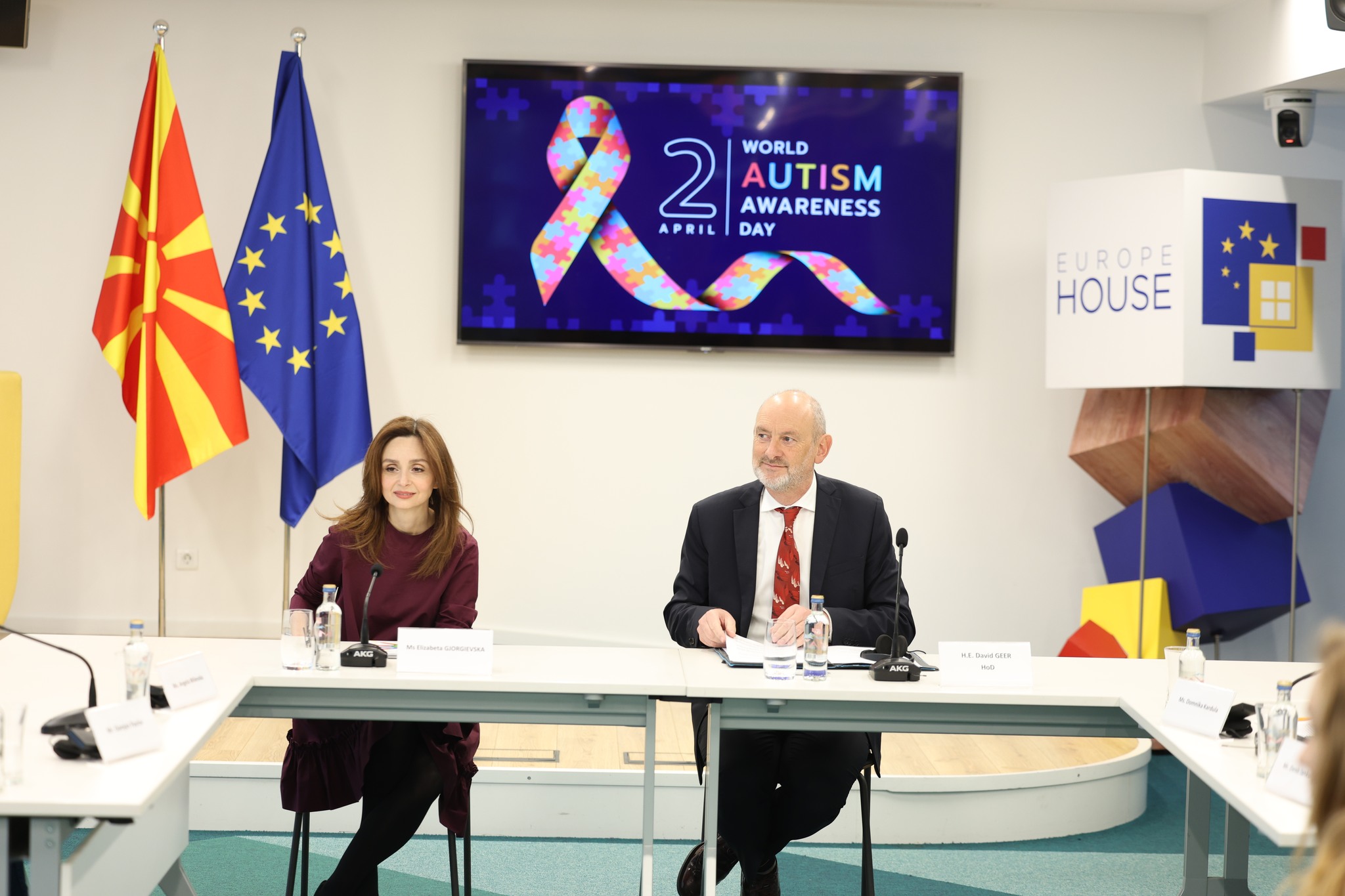 #HealthTalks – Panel discussion on occasion of World Autism Day